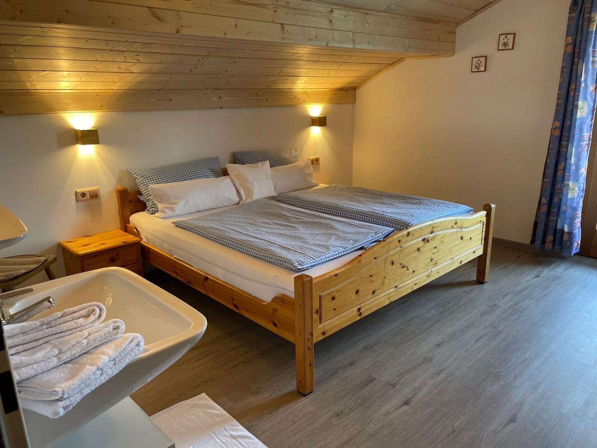 Apartamento Zum Bergbauer Mittenwald Exterior foto