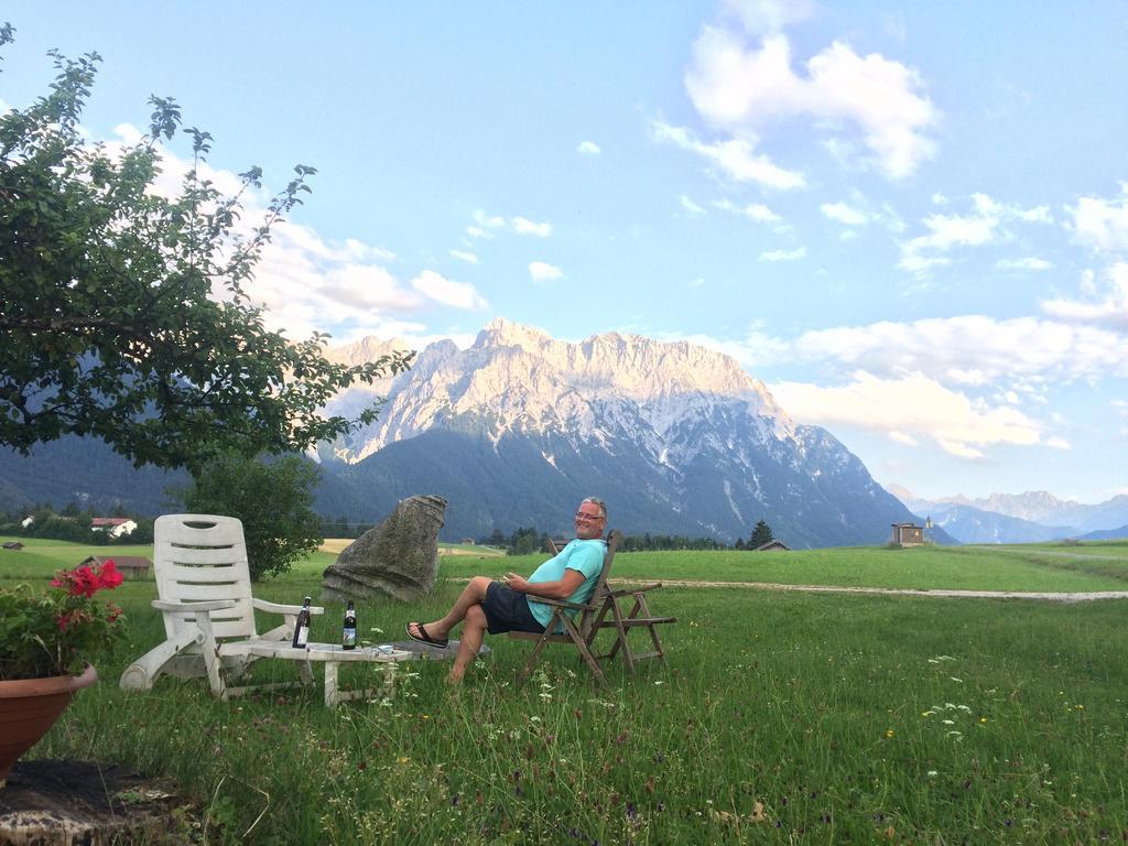 Apartamento Zum Bergbauer Mittenwald Exterior foto